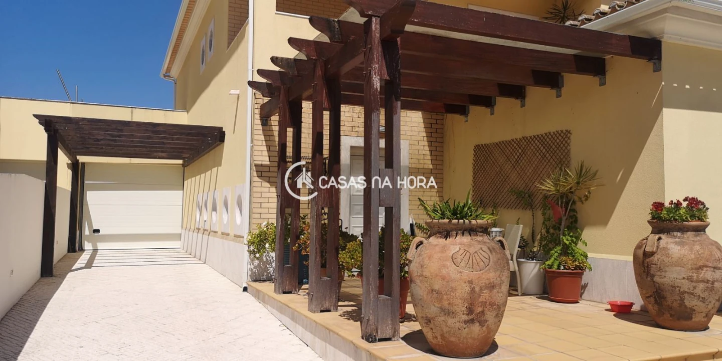 Moradia T5 para Venda em Pinhal Novo Foto 27