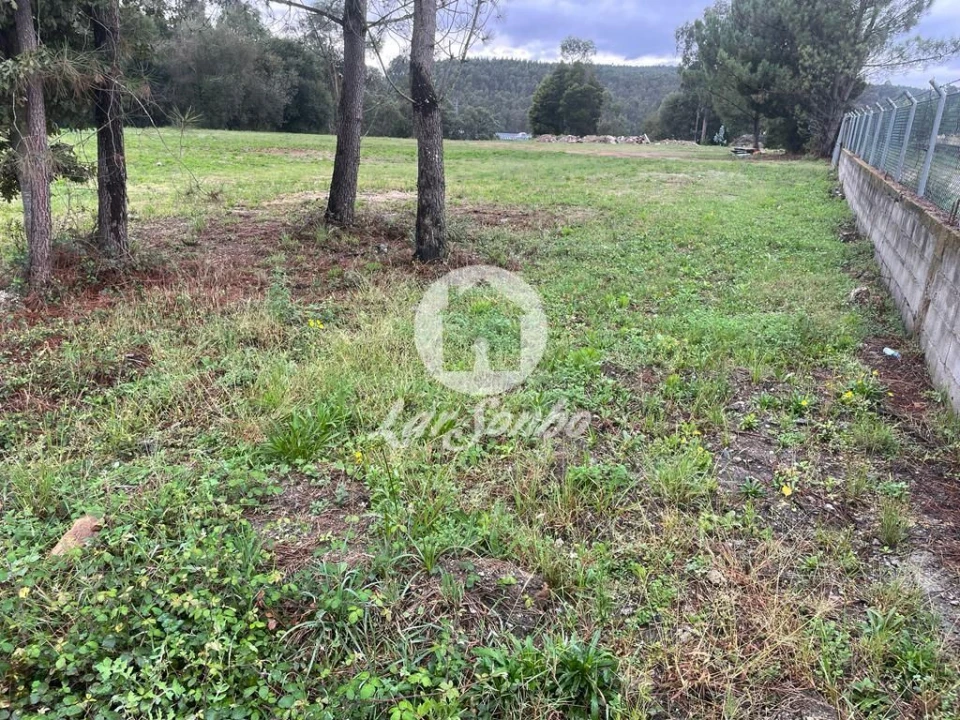 Terreno Agricola ou Rústico para Venda em Vilarinho das Cambas Foto 2