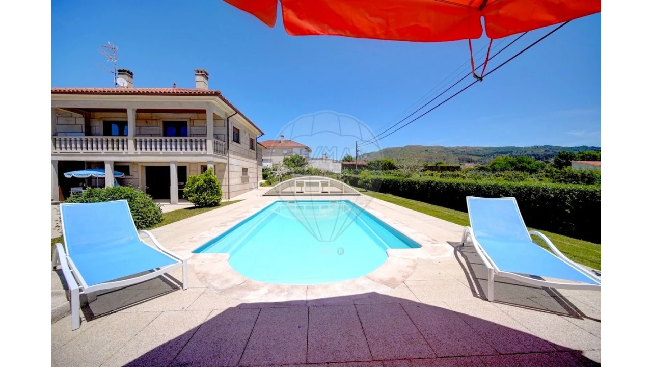 Moradia T4 para Venda em Lama de Arcos Foto 45