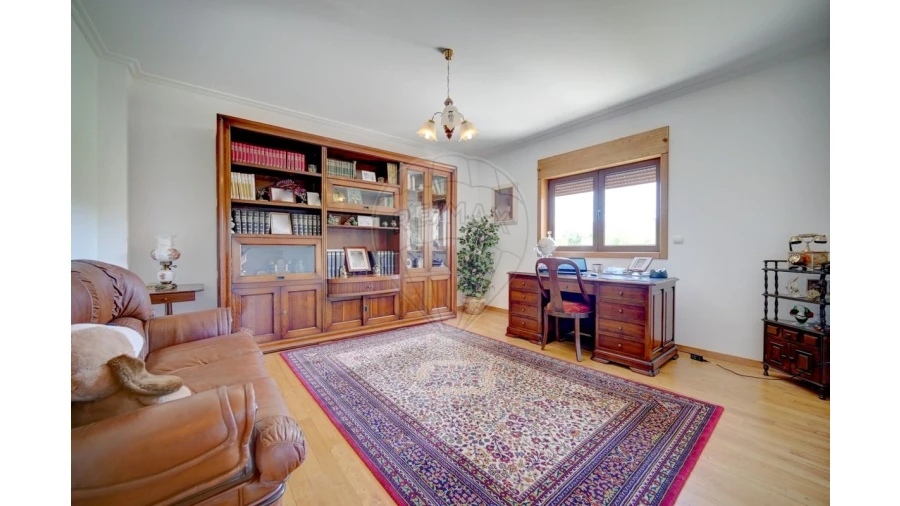 Moradia T4 para Venda em Lama de Arcos Foto 29