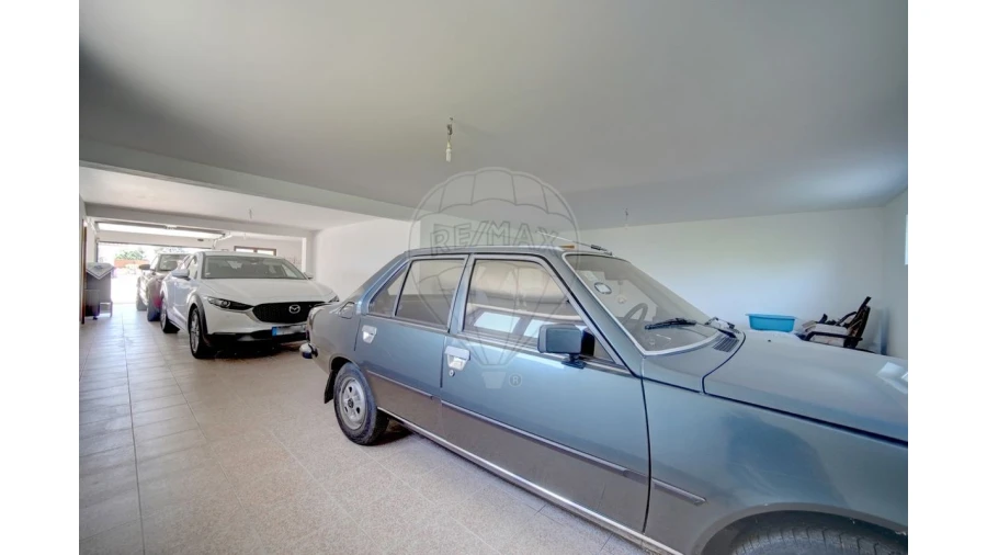 Moradia T4 para Venda em Lama de Arcos Foto 32