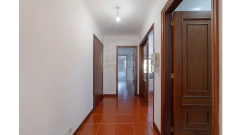 Apartamento T3 para Venda em Gondomar (São Cosme), Valbom e Jovim