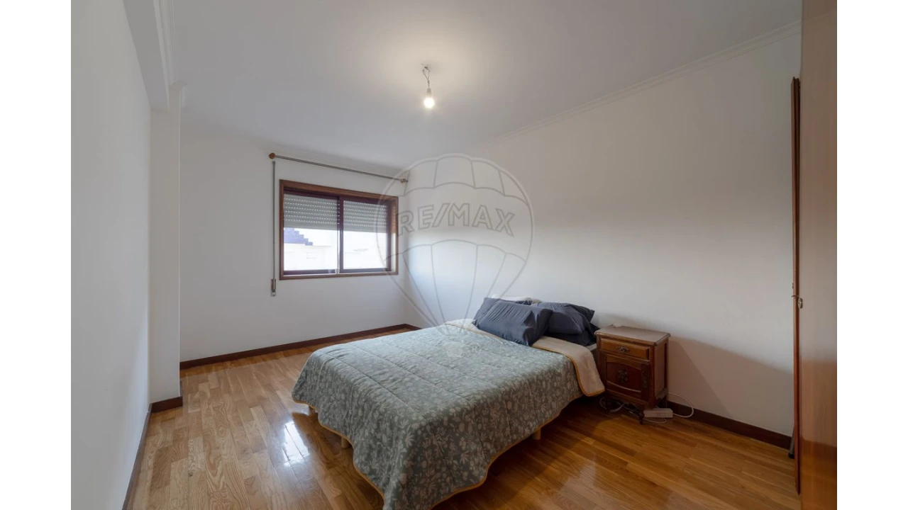 Apartamento T3 para Venda em Gondomar (São Cosme), Valbom e Jovim Foto 2