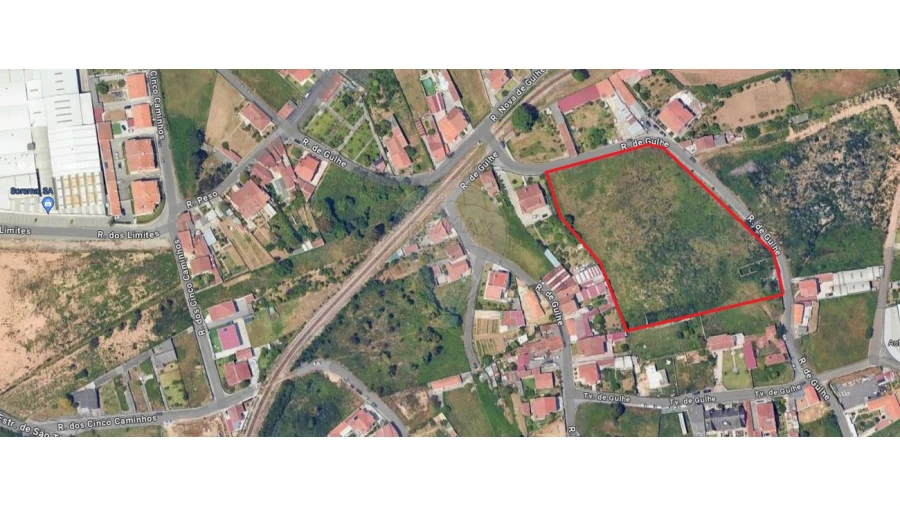 Terreno para Venda em Silvalde Foto 2