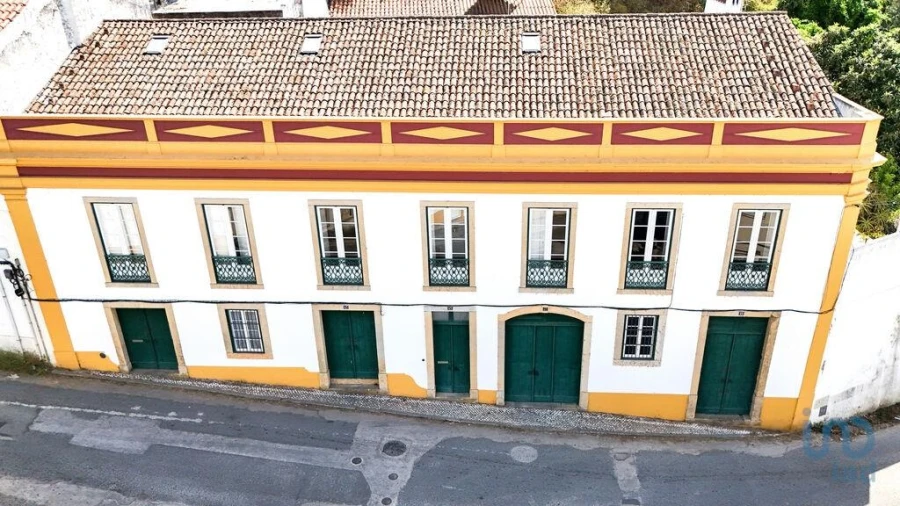 Moradia T5 para Venda em Abrantes (São Vicente e São João) e Alferrarede Foto 1