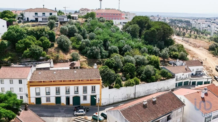Moradia T5 para Venda em Abrantes (São Vicente e São João) e Alferrarede Foto 2