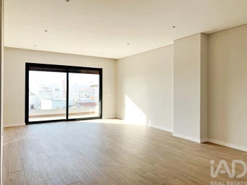 Apartamento T3 para Venda em Montenegro