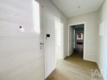 Apartamento T3 para Venda em Montenegro
