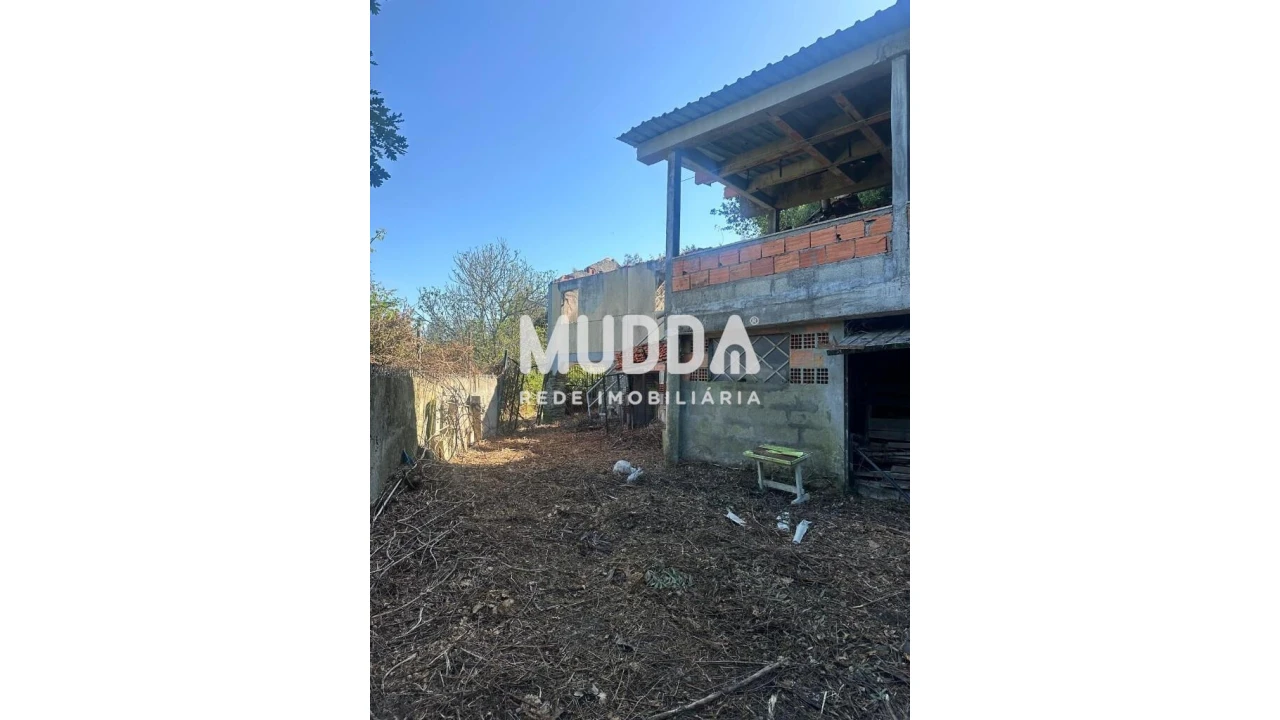Moradia T2 para Venda em Santa Eulalia Foto 16