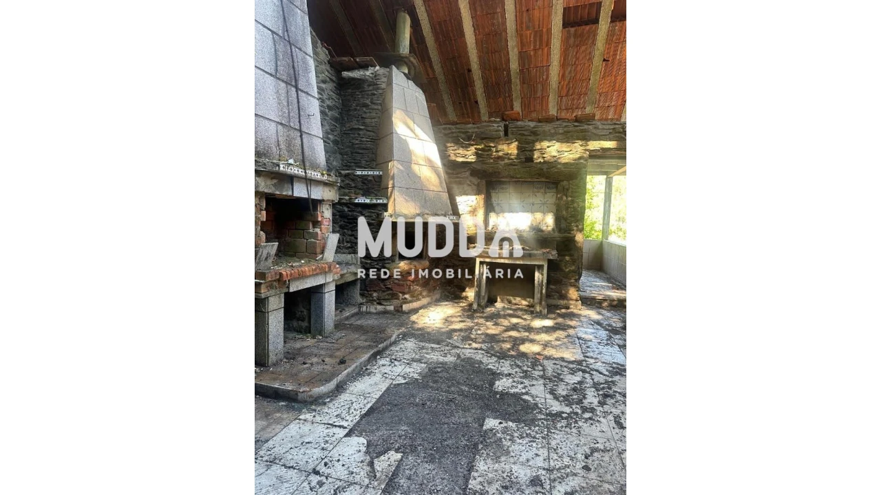 Moradia T2 para Venda em Santa Eulalia Foto 20