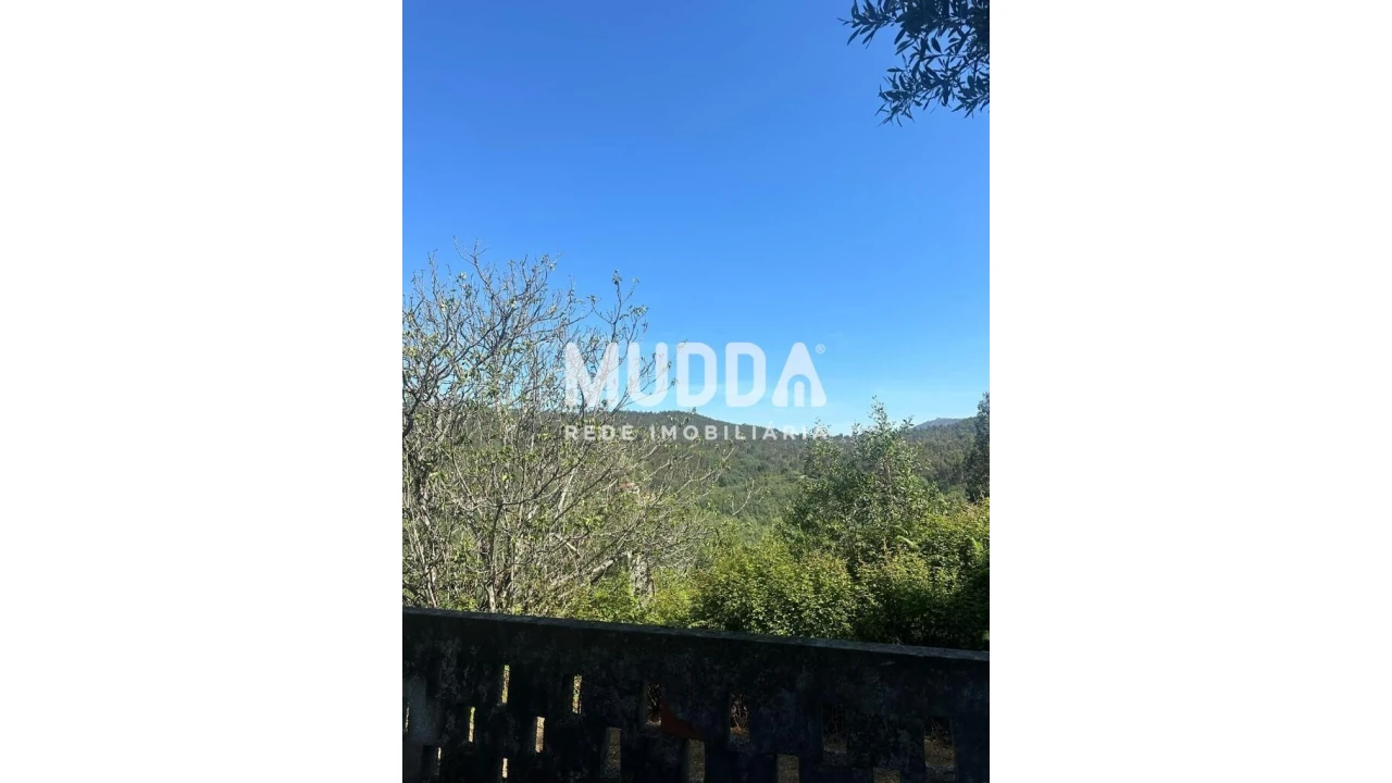 Moradia T2 para Venda em Santa Eulalia Foto 11