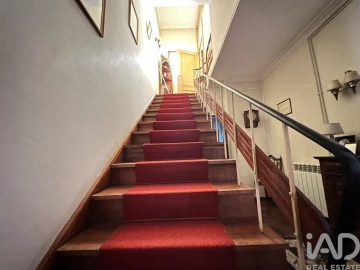 Moradia T8 para Venda em Vila Cortes da Serra