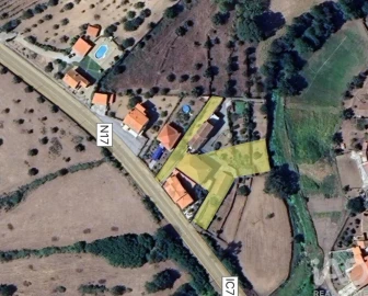 Moradia T8 para Venda em Vila Cortes da Serra