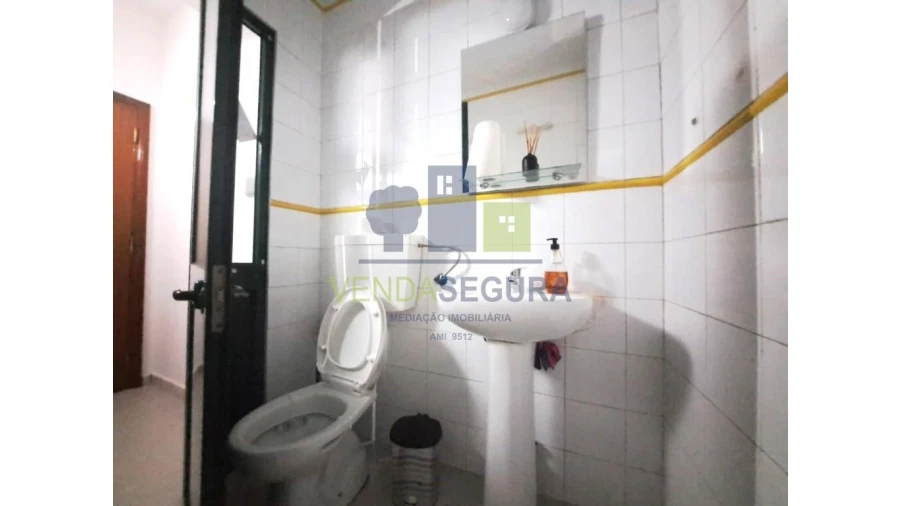 Loja para Venda em Safara e Santo Aleixo da Restauração Foto 9