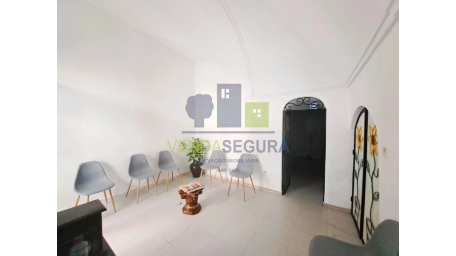 Loja para Venda em Safara e Santo Aleixo da Restauração Foto 3