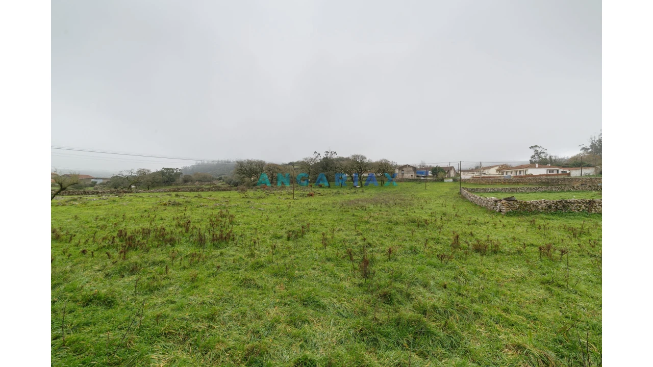 Moradia T3 para Venda em Serro Ventoso Foto 31