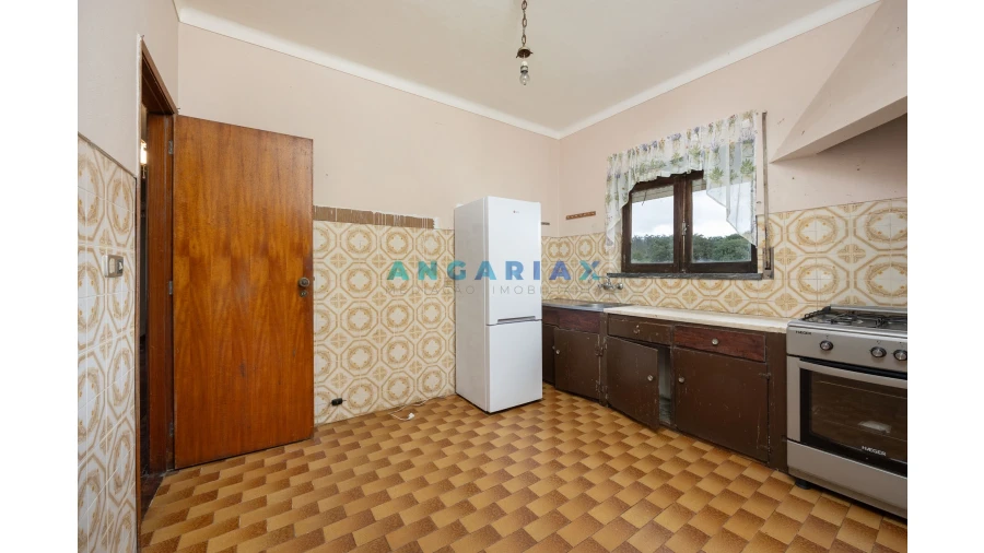 Moradia T3 para Venda em Serro Ventoso Foto 14