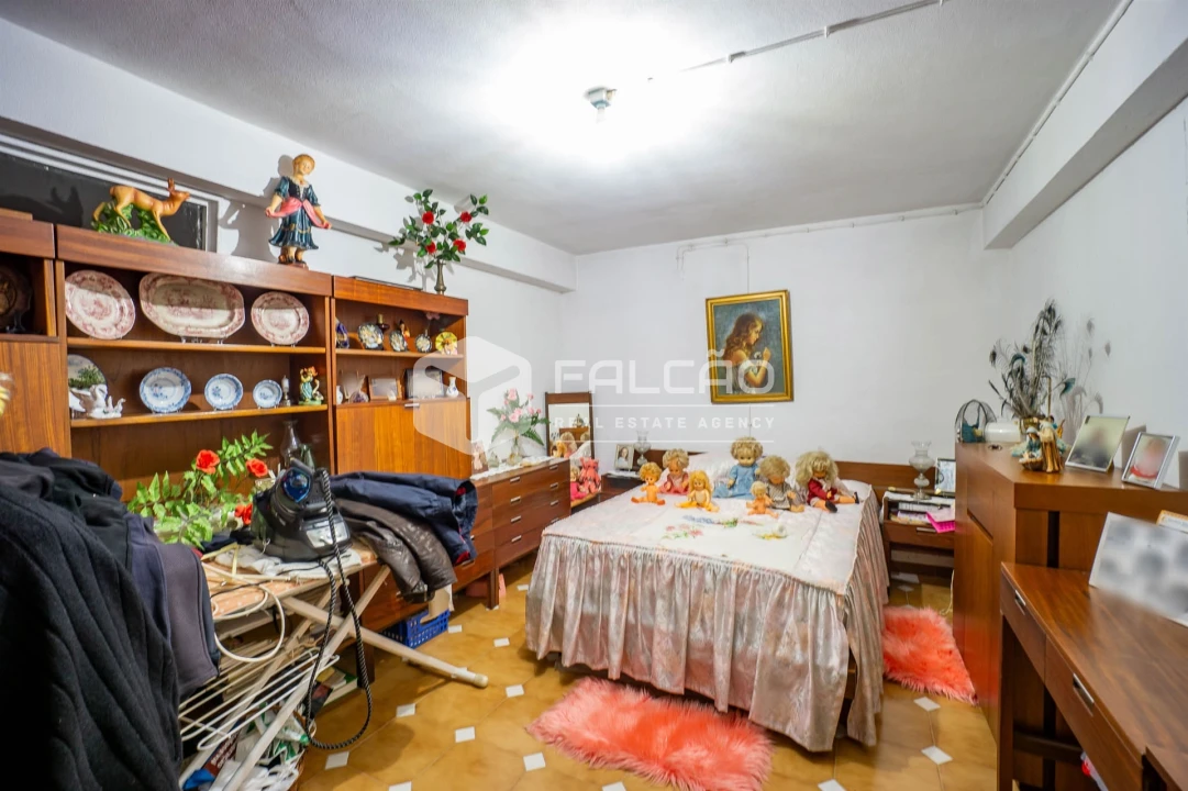 Moradia T7 para Venda em Marvila, Ribeira Santarém, São Salvador, São Nicolau Foto 59