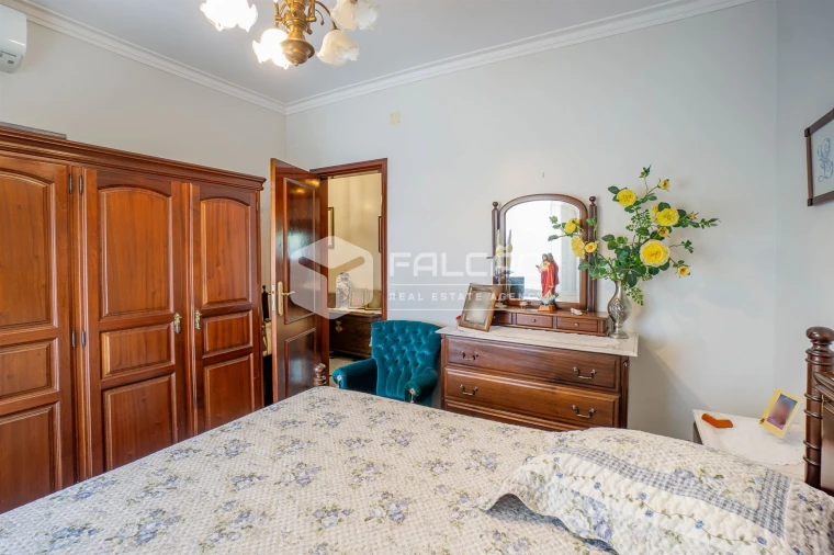 Moradia T7 para Venda em Marvila, Ribeira Santarém, São Salvador, São Nicolau Foto 8