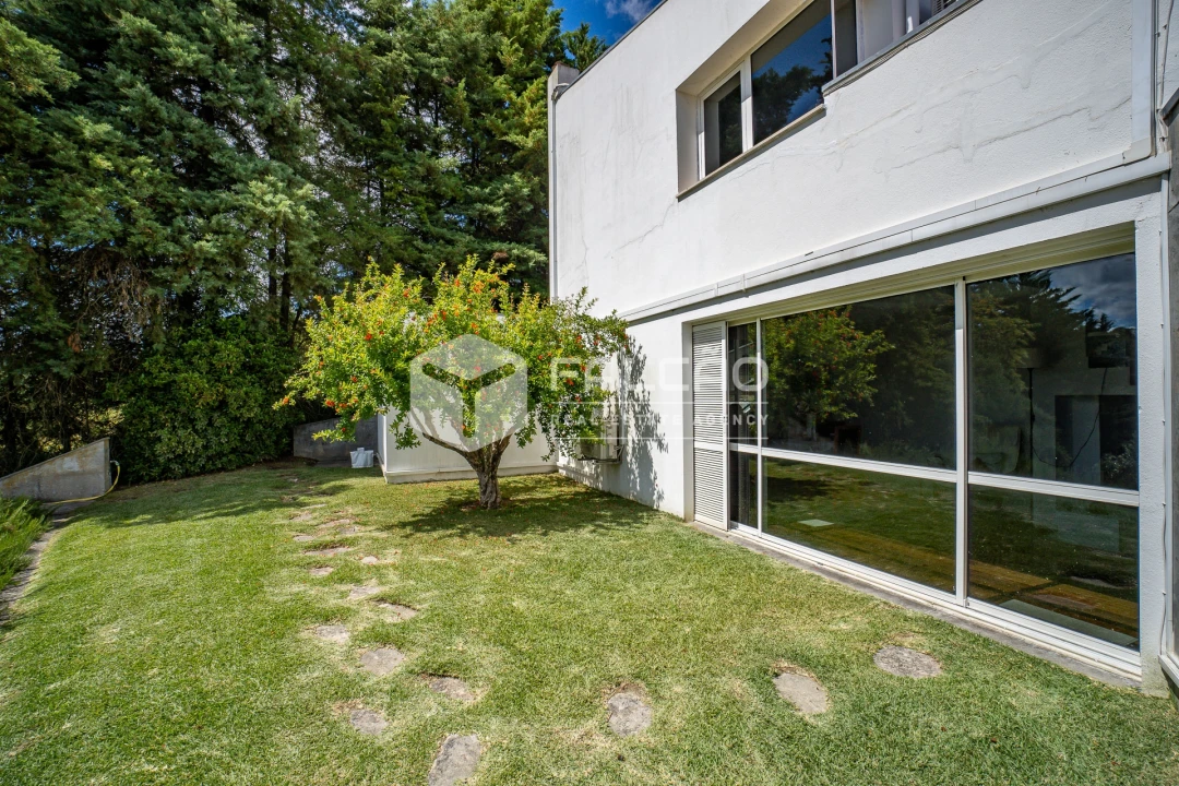 Moradia T4 para Venda em Moçarria Foto 22