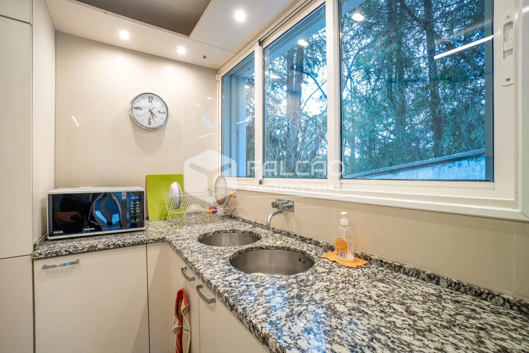 Moradia T4 para Venda em Moçarria Foto 76