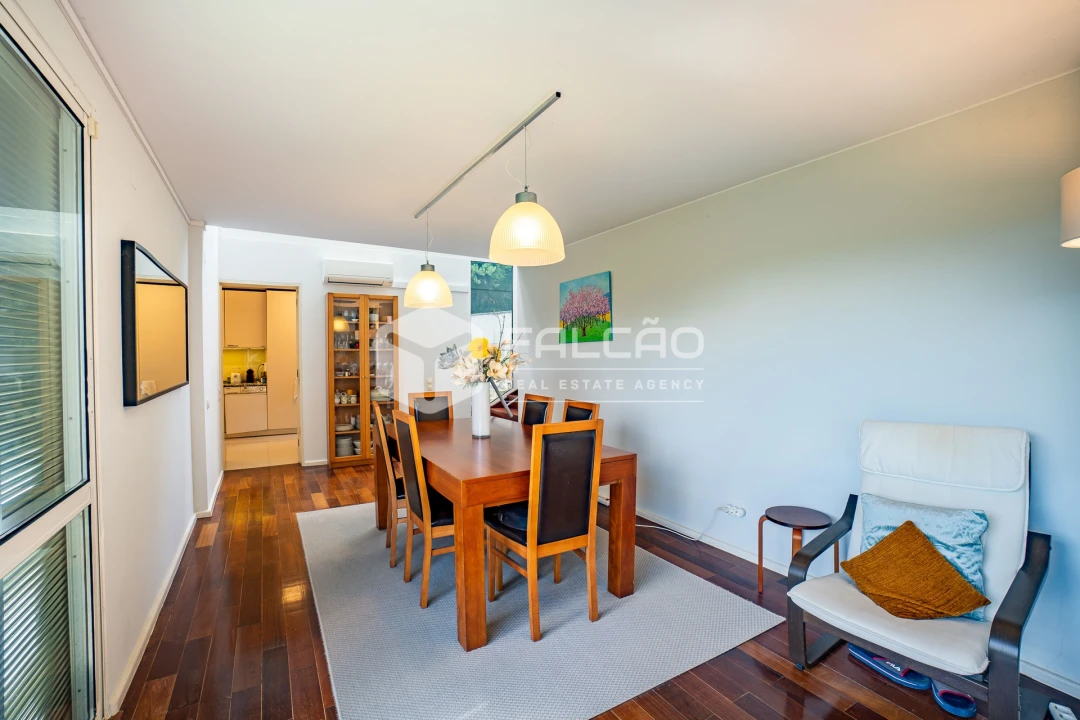 Moradia T4 para Venda em Moçarria Foto 48