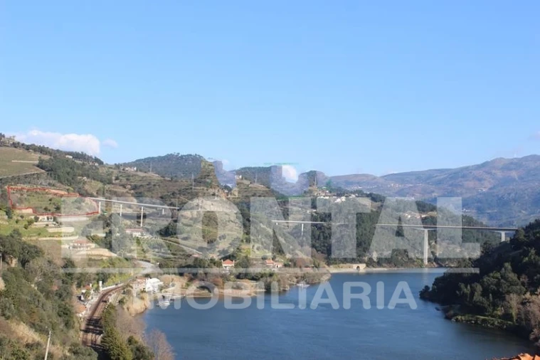 Terreno para Venda em Santa Marinha do Zezere