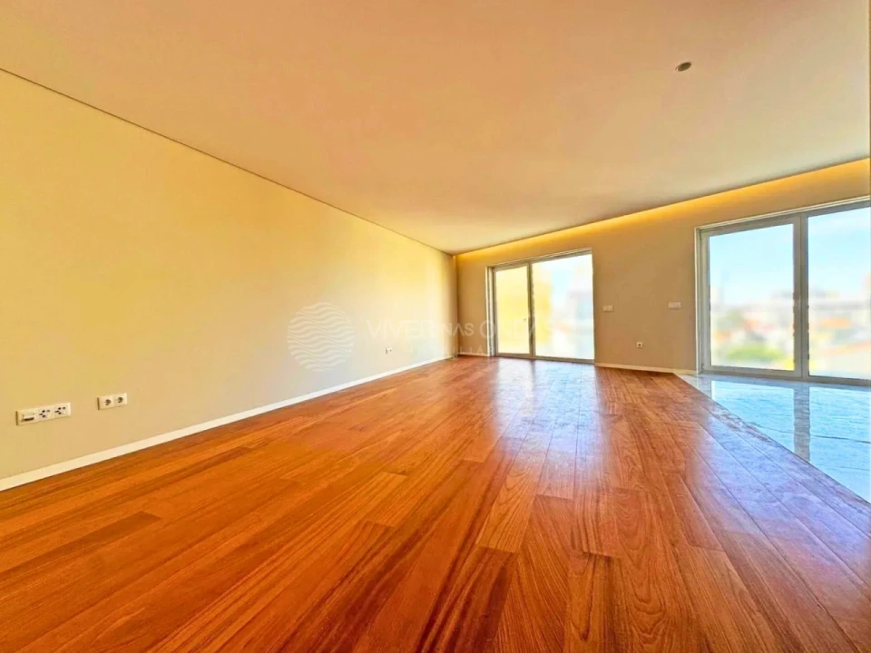 Apartamento T4 para Venda em Póvoa de Varzim, Beiriz e Argivai Foto 4