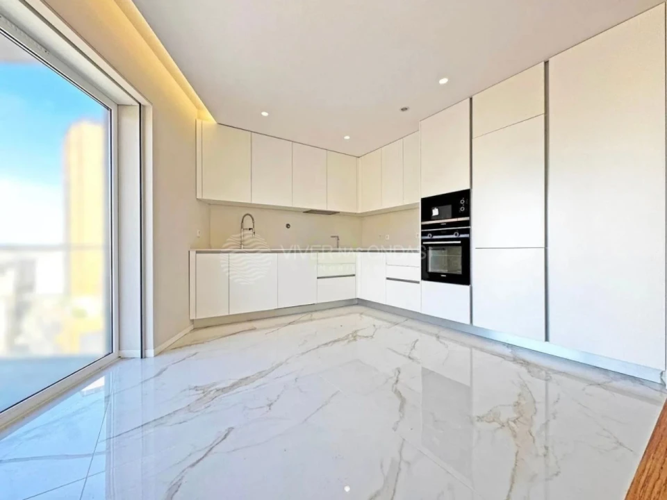 Apartamento T3 para Venda em Póvoa de Varzim, Beiriz e Argivai Foto 1