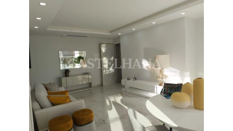 Apartamento T2 para Venda em Lagos (São Sebastião e Santa Maria)