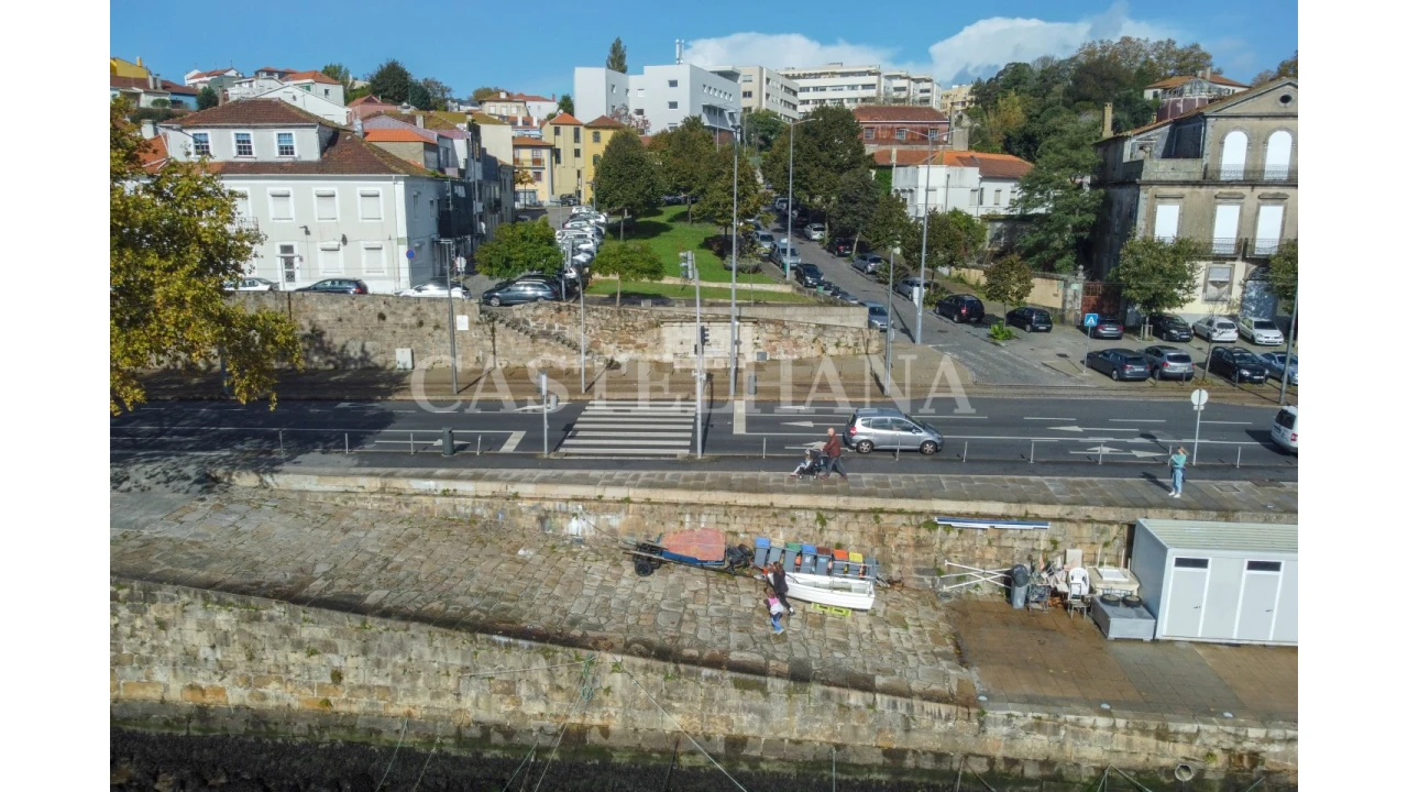 Apartamento T2 para Venda em Lordelo do Ouro e Massarelos Foto 26