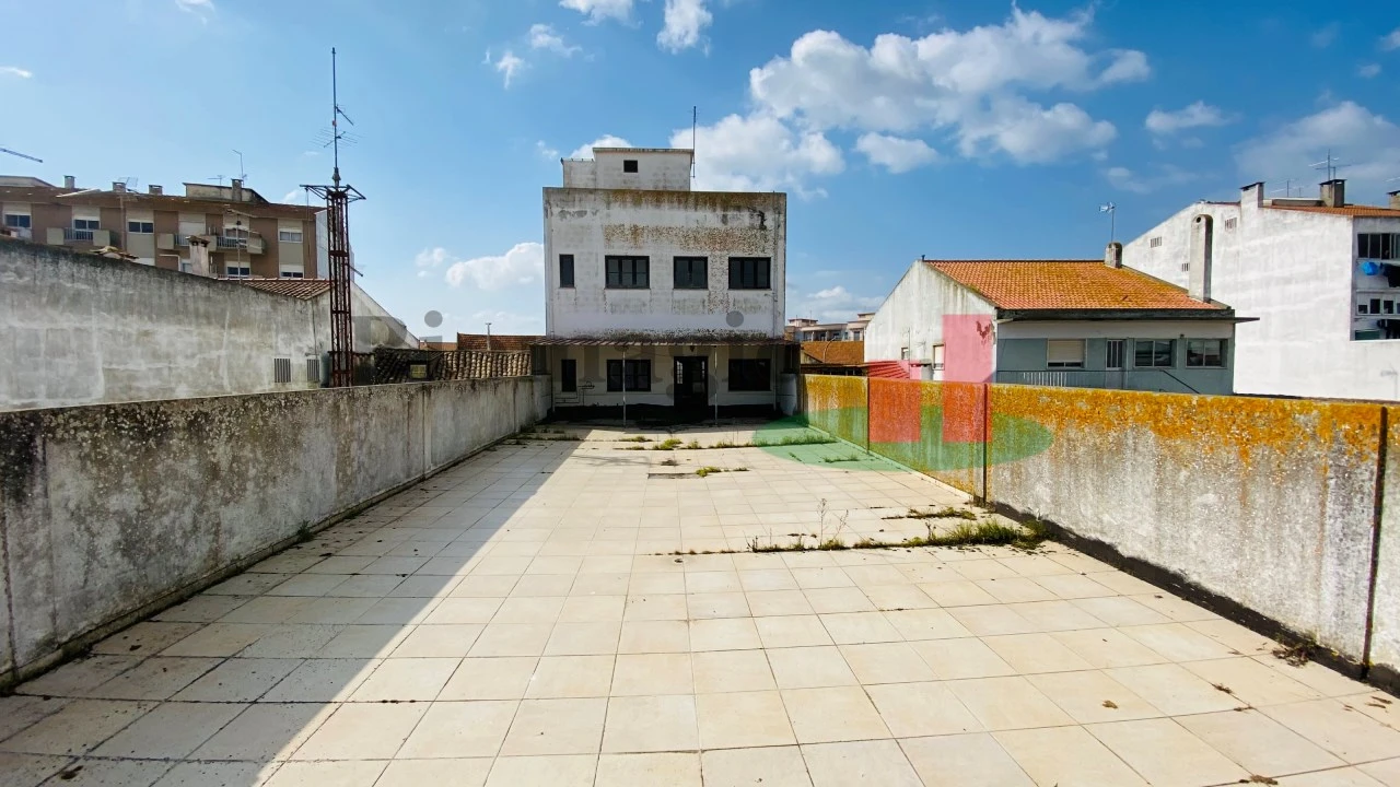 Prédio para Venda em Cartaxo e Vale da Pinta Foto 23