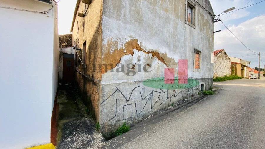 Moradia T3 para Venda em Casais e Alviobeira Foto 5