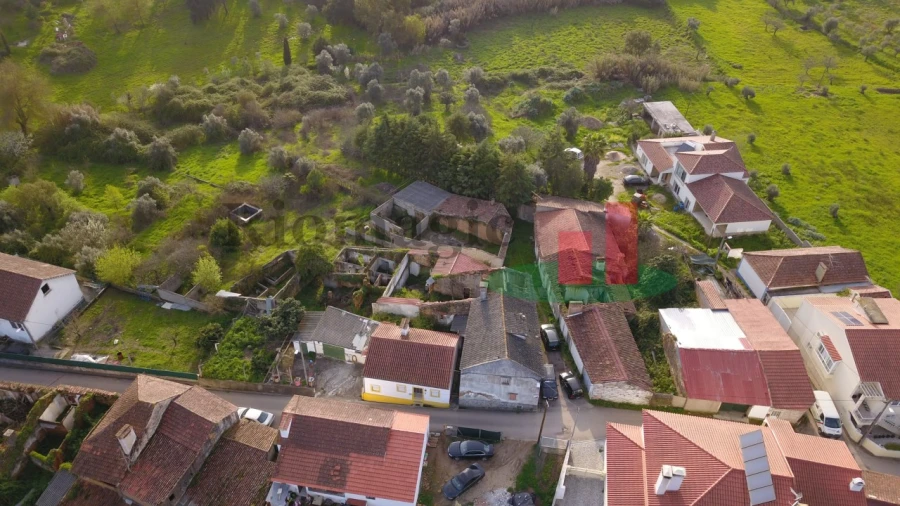 Moradia T3 para Venda em Casais e Alviobeira Foto 15