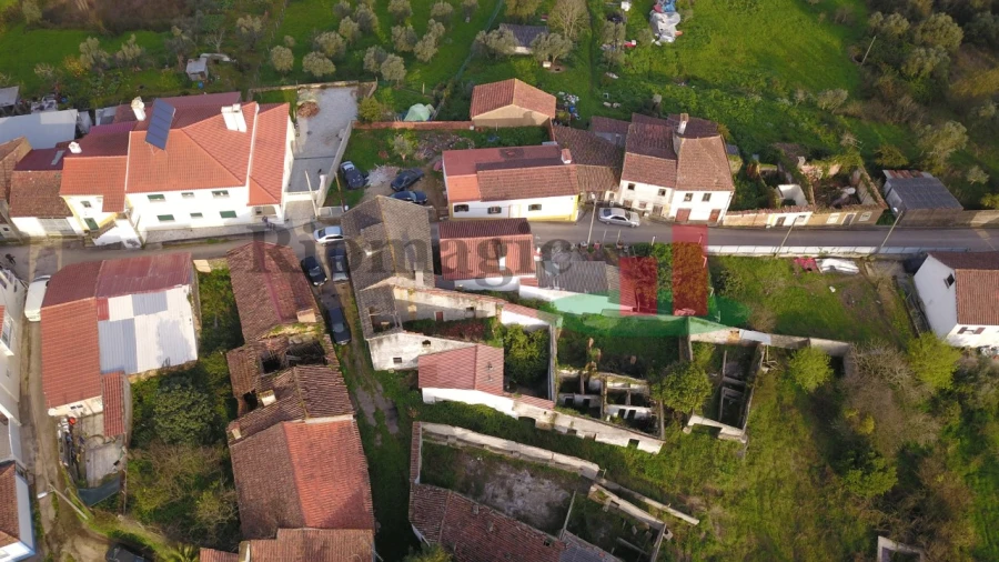 Moradia T3 para Venda em Casais e Alviobeira Foto 19