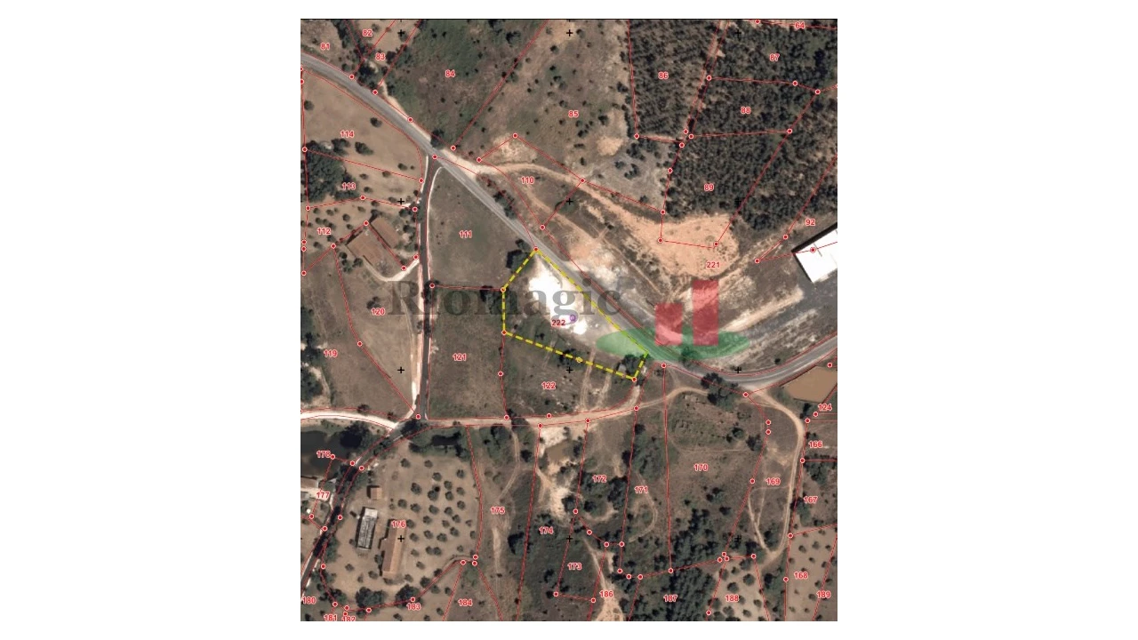 Terreno para Venda em Abrã Foto 1