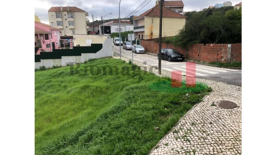 Terreno para Venda em Mina de Água Foto 3