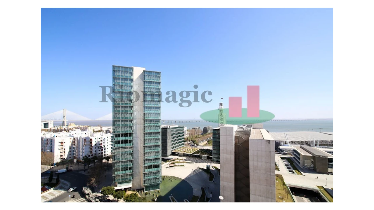 Apartamento T3 para Venda em Parque das Nações Foto 1