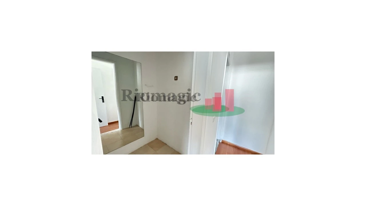 Loja para Arrendamento em Rio Maior Foto 21