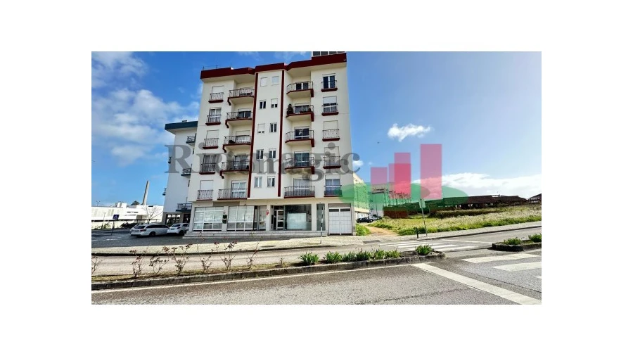 Loja para Arrendamento em Rio Maior