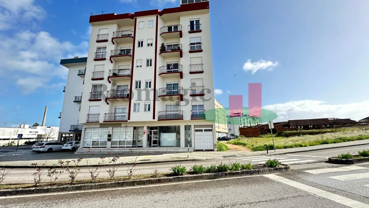 Loja para Venda em Rio Maior Foto 5