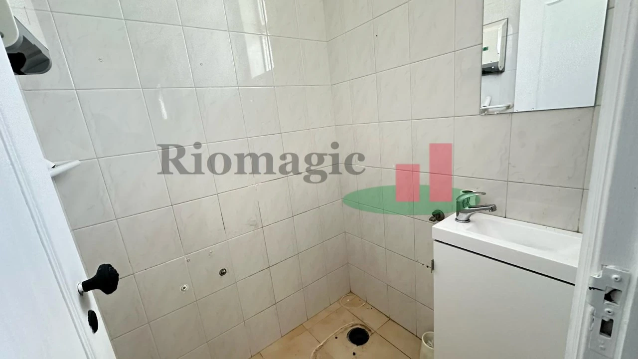 Loja para Venda em Rio Maior Foto 15