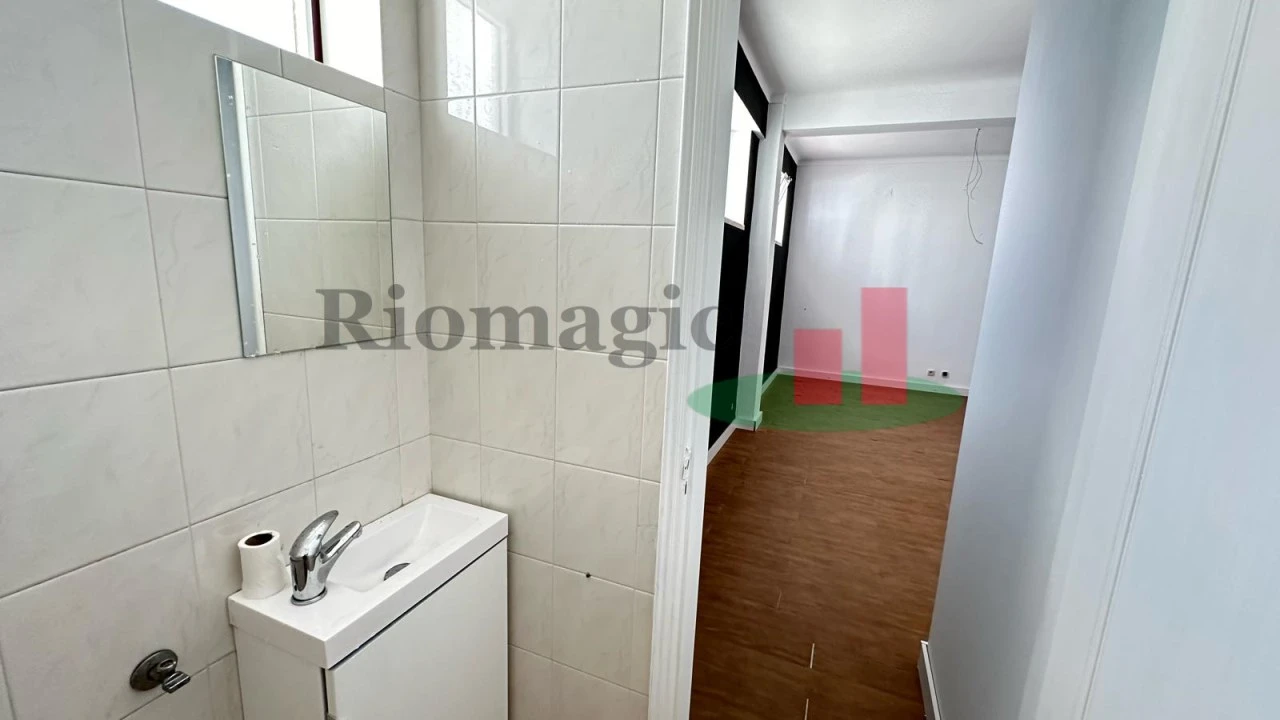 Loja para Venda em Rio Maior Foto 14