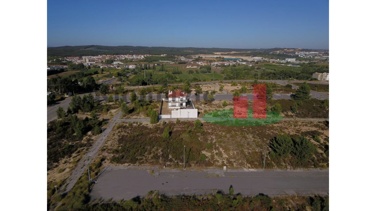 Moradia T4 para Venda em Rio Maior Foto 49