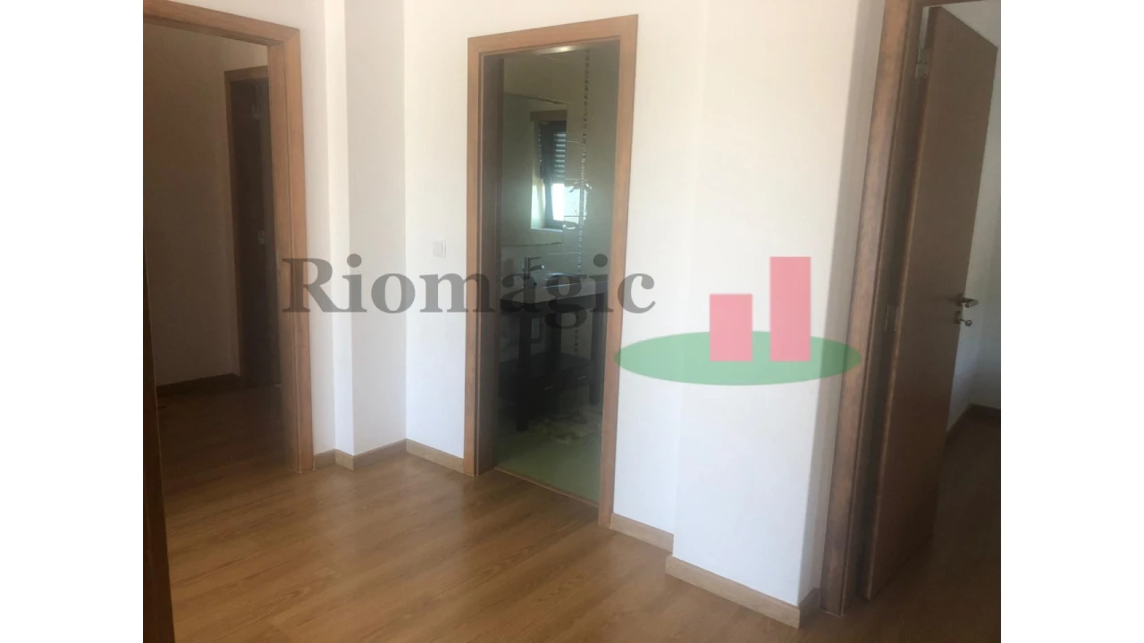 Moradia T4 para Venda em Rio Maior Foto 44
