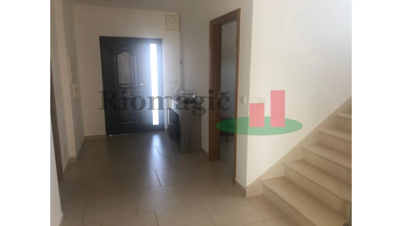 Moradia T4 para Venda em Rio Maior Foto 47