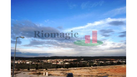 Moradia T4 para Venda em Rio Maior