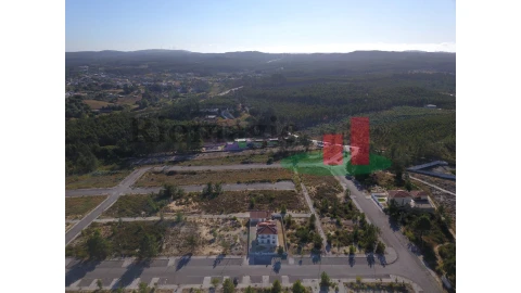 Moradia T4 para Venda em Rio Maior