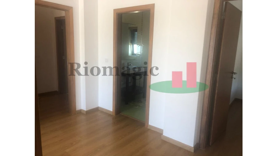 Moradia T4 para Venda em Rio Maior Foto 44