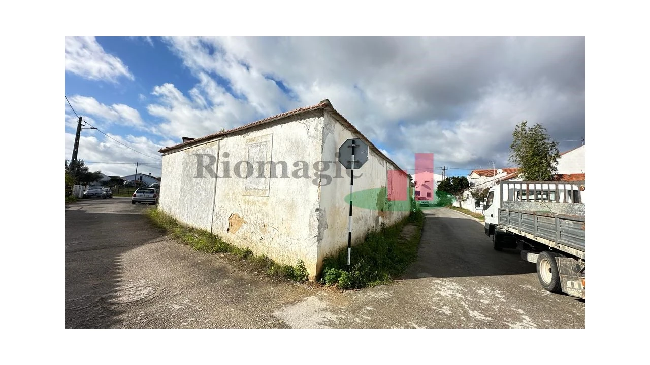 Terreno para Venda em Arrouquelas Foto 36